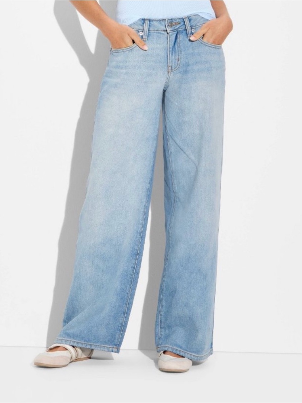 Wild Fable Women's Low-Rise Baggy Jeans Blue Denim 12 (NWT)